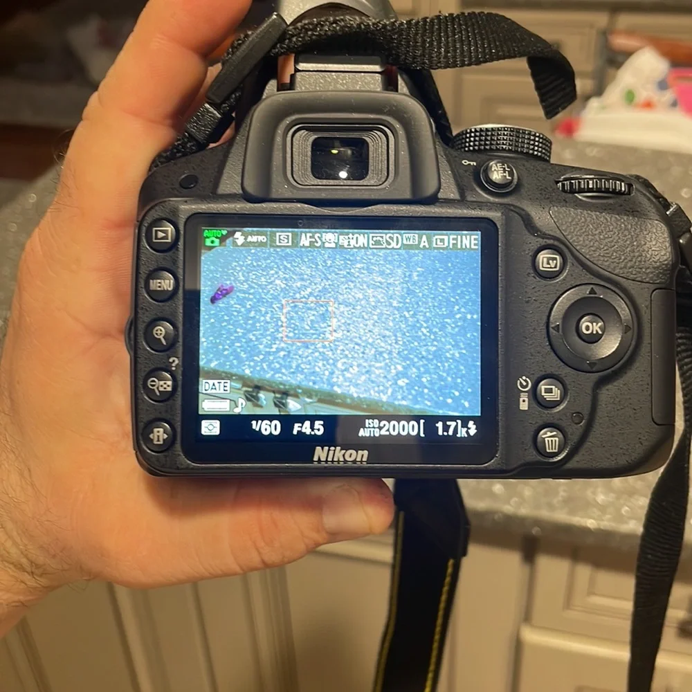 Nikon camera D3200 with extra lens